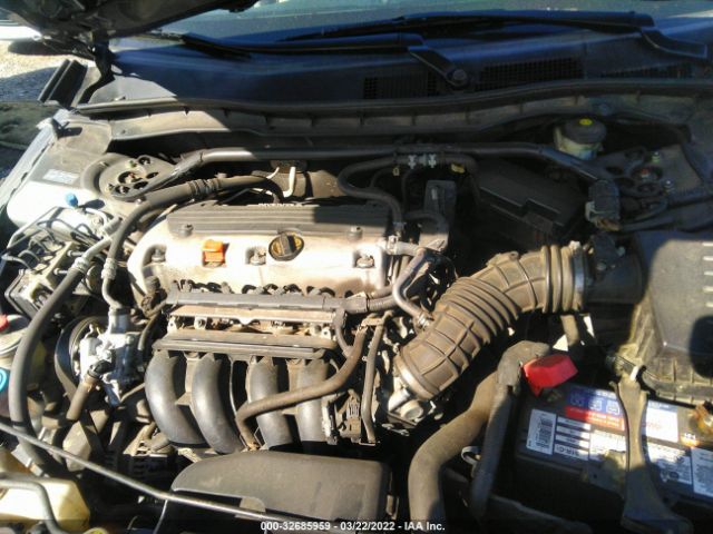 Photo 9 VIN: 1HGCP2F81BA039017 - HONDA ACCORD SDN 