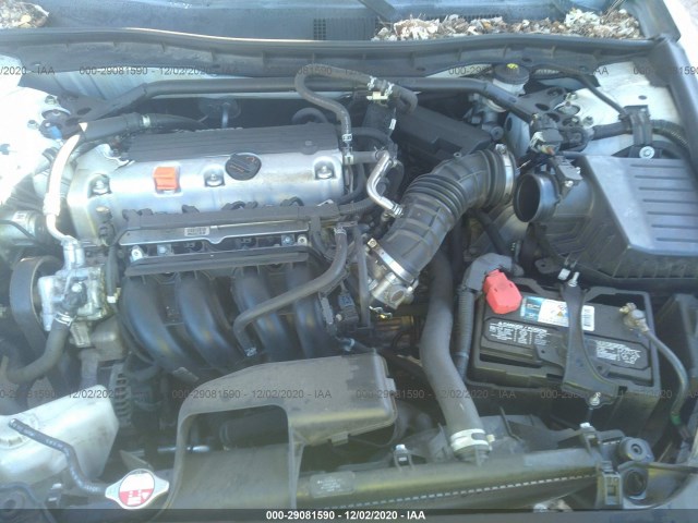 Photo 9 VIN: 1HGCP2F81BA050809 - HONDA ACCORD SDN 