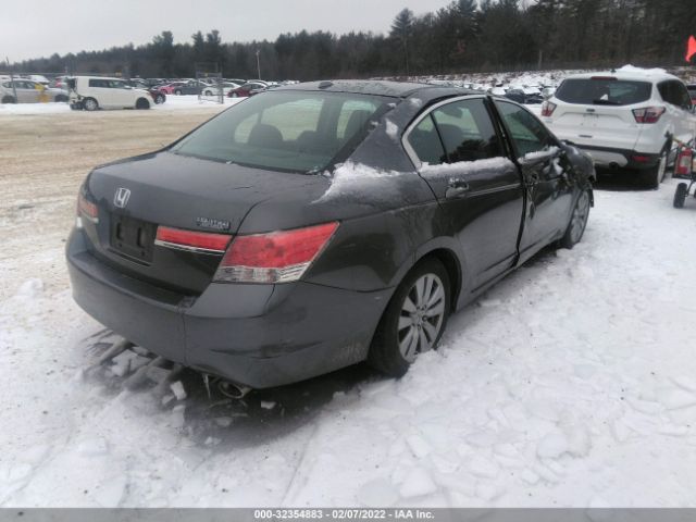 Photo 3 VIN: 1HGCP2F81BA060031 - HONDA ACCORD SDN 