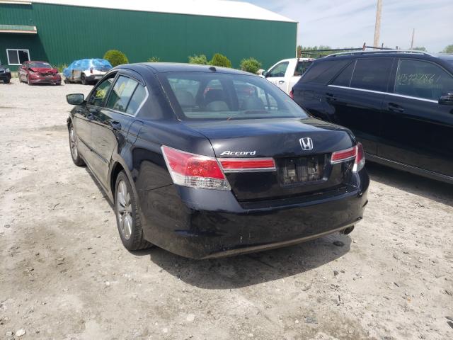 Photo 2 VIN: 1HGCP2F81BA124410 - HONDA ACCORD EXL 