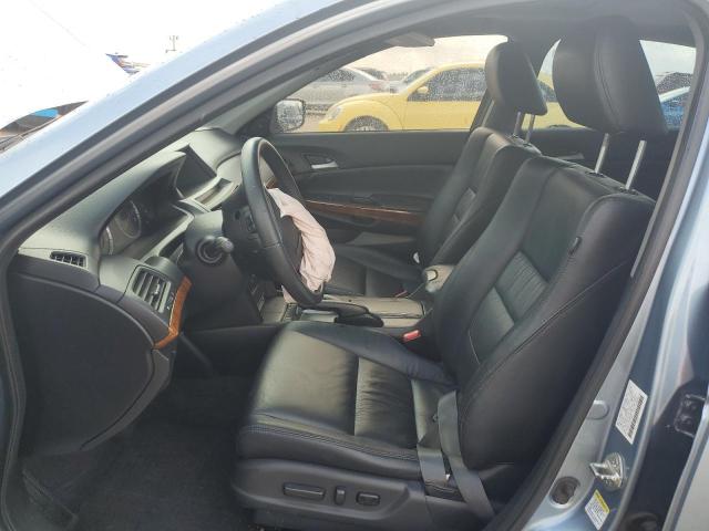 Photo 6 VIN: 1HGCP2F81BA145001 - HONDA ACCORD 