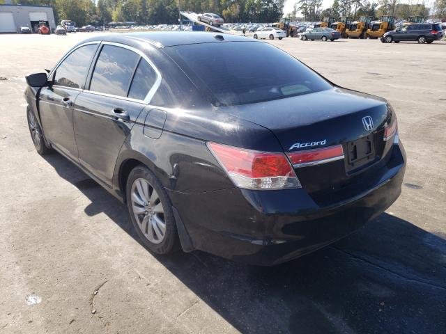 Photo 2 VIN: 1HGCP2F81CA145503 - HONDA ACCORD SDN 