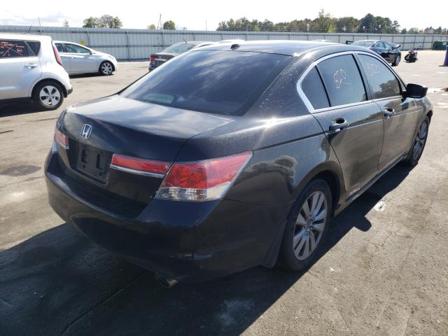 Photo 3 VIN: 1HGCP2F81CA145503 - HONDA ACCORD SDN 