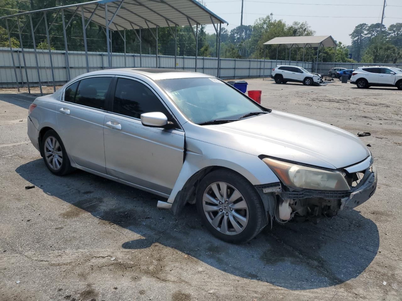 Photo 3 VIN: 1HGCP2F81CA148482 - HONDA ACCORD 