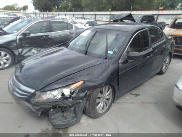 Photo 1 VIN: 1HGCP2F81CA201665 - HONDA ACCORD SDN 