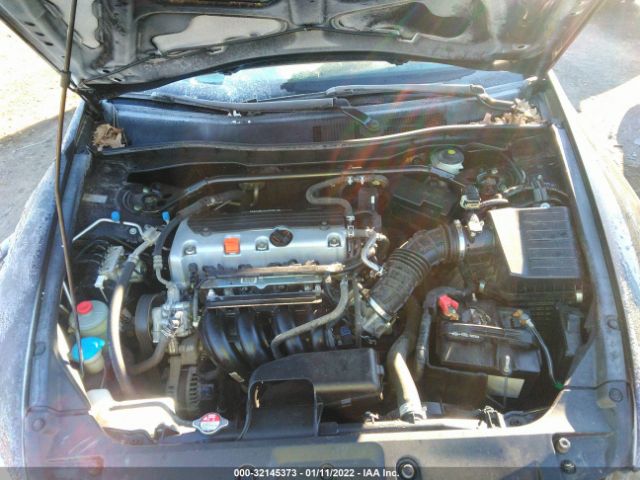 Photo 9 VIN: 1HGCP2F81CA216473 - HONDA ACCORD SDN 