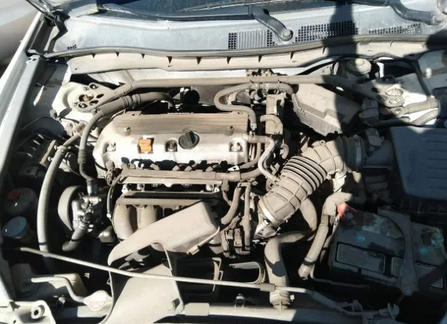 Photo 9 VIN: 1HGCP2F82AA009412 - HONDA ACCORD SDN 