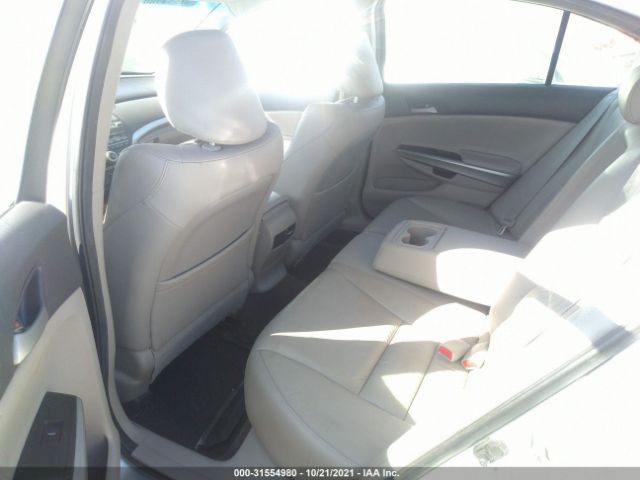 Photo 7 VIN: 1HGCP2F82AA024105 - HONDA ACCORD SDN 