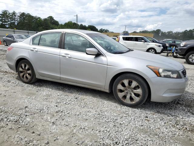 Photo 3 VIN: 1HGCP2F82AA036366 - HONDA ACCORD 