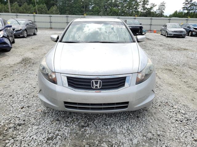 Photo 4 VIN: 1HGCP2F82AA036366 - HONDA ACCORD 