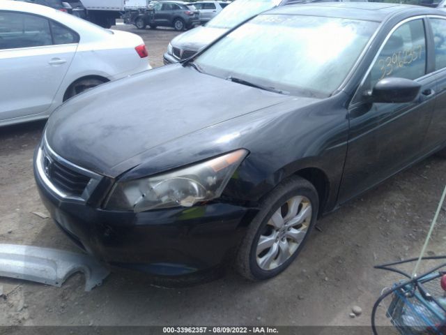 Photo 5 VIN: 1HGCP2F82AA045553 - HONDA ACCORD SDN 