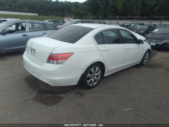 Photo 3 VIN: 1HGCP2F82AA092615 - HONDA ACCORD SDN 