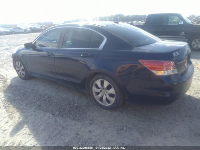 Photo 2 VIN: 1HGCP2F82AA104486 - HONDA ACCORD SDN 