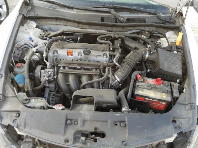 Photo 6 VIN: 1HGCP2F82AA142719 - HONDA ACCORD EXL 