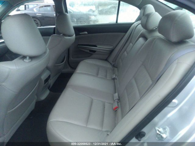 Photo 7 VIN: 1HGCP2F82AA179169 - HONDA ACCORD SDN 