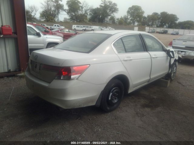 Photo 3 VIN: 1HGCP2F82BA050785 - HONDA ACCORD SDN 