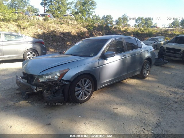 Photo 1 VIN: 1HGCP2F82BA085570 - HONDA ACCORD SDN 