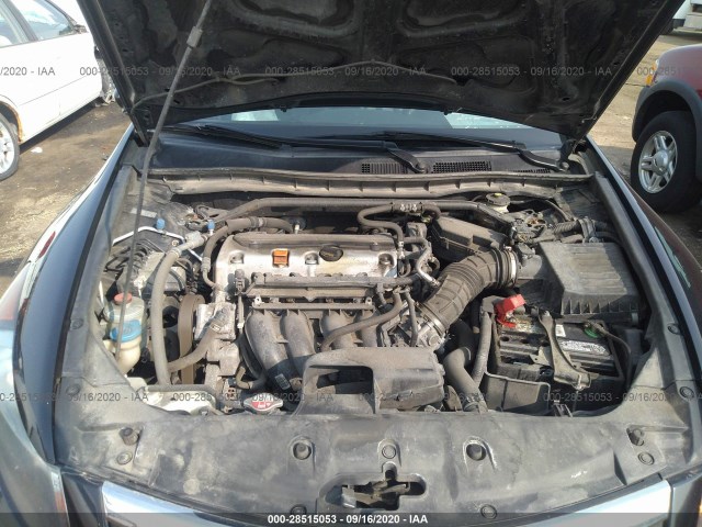 Photo 9 VIN: 1HGCP2F82BA090266 - HONDA ACCORD SDN 