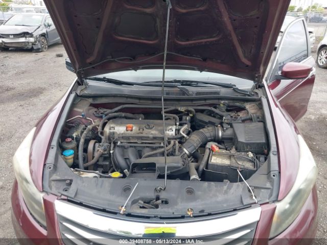 Photo 9 VIN: 1HGCP2F82BA095564 - HONDA ACCORD 