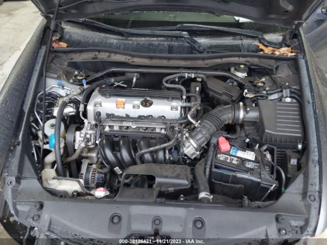 Photo 9 VIN: 1HGCP2F82BA097959 - HONDA ACCORD 