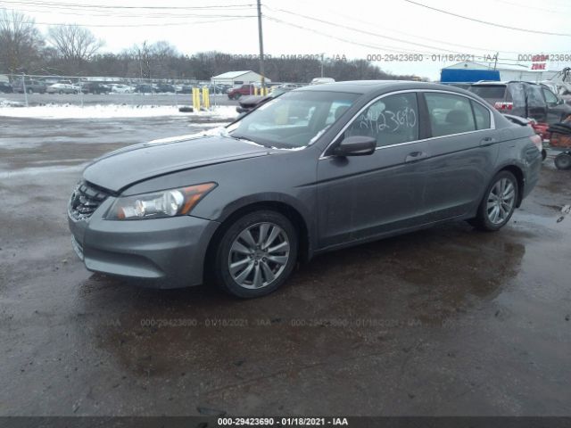 Photo 1 VIN: 1HGCP2F82BA102285 - HONDA ACCORD SDN 