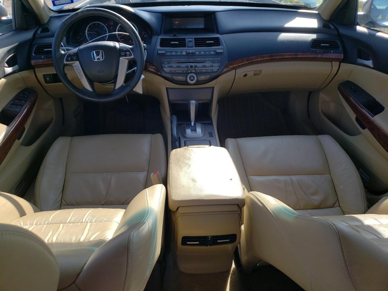 Photo 7 VIN: 1HGCP2F82CA033034 - HONDA ACCORD 