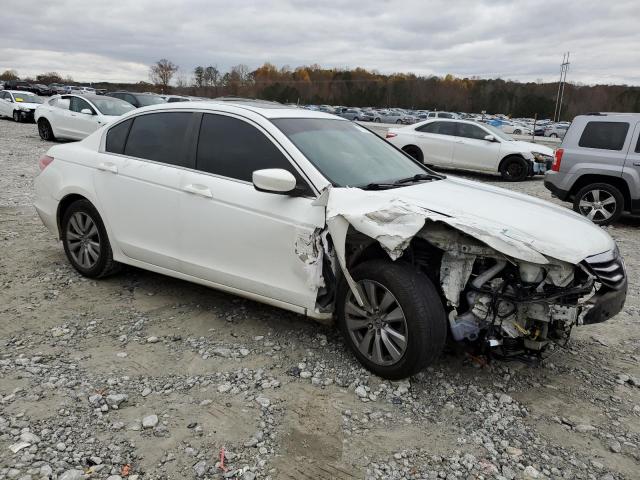 Photo 3 VIN: 1HGCP2F82CA147678 - HONDA ACCORD 