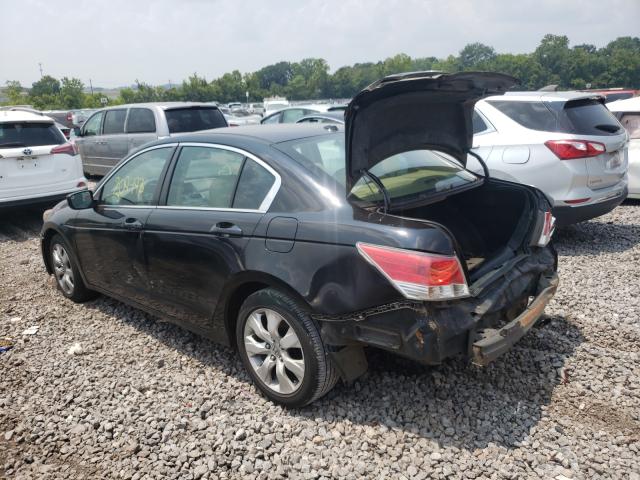 Photo 2 VIN: 1HGCP2F83AA013436 - HONDA ACCORD SDN 