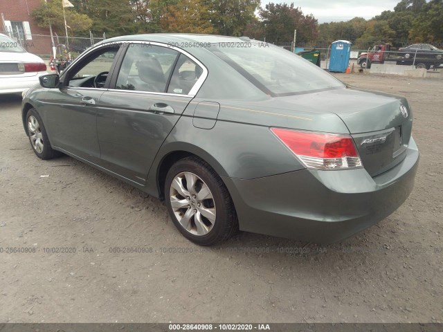 Photo 2 VIN: 1HGCP2F83AA029359 - HONDA ACCORD SDN 