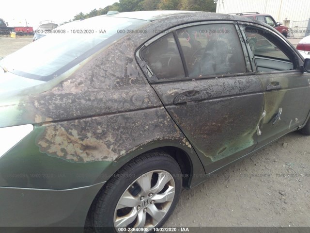 Photo 5 VIN: 1HGCP2F83AA029359 - HONDA ACCORD SDN 