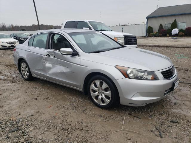 Photo 3 VIN: 1HGCP2F83AA086368 - HONDA ACCORD EXL 