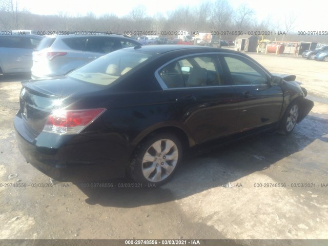 Photo 3 VIN: 1HGCP2F83AA099556 - HONDA ACCORD SDN 