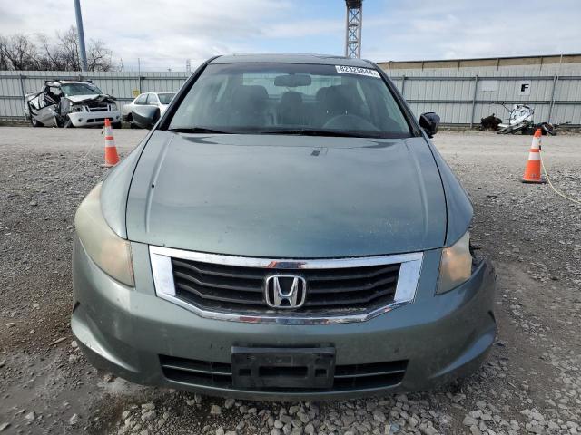 Photo 4 VIN: 1HGCP2F83AA102729 - HONDA ACCORD EXL 