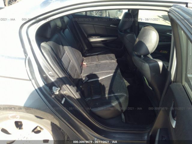 Photo 7 VIN: 1HGCP2F83AA109695 - HONDA ACCORD SDN 