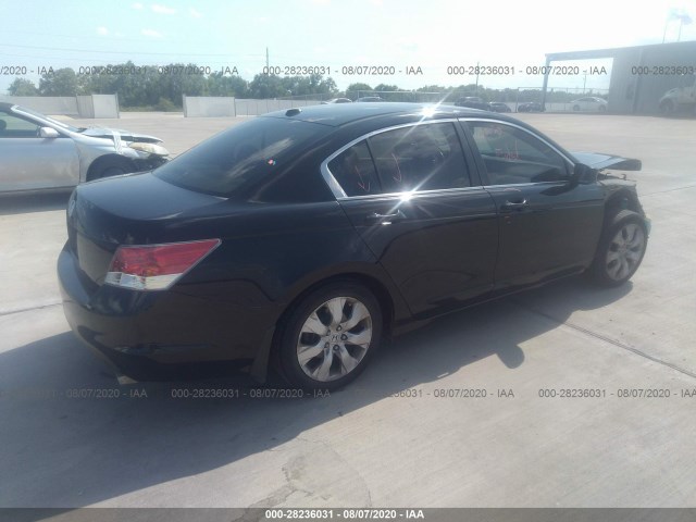 Photo 3 VIN: 1HGCP2F83AA110278 - HONDA ACCORD SDN 