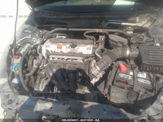 Photo 9 VIN: 1HGCP2F83AA110278 - HONDA ACCORD SDN 