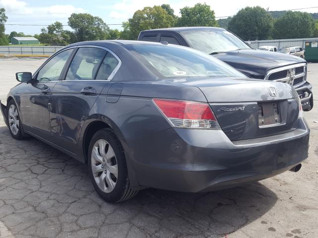 Photo 2 VIN: 1HGCP2F83AA121118 - HONDA ACCORD EXL 