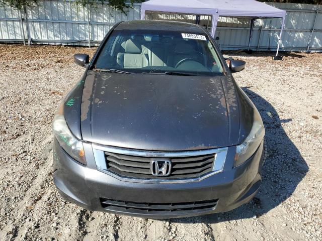 Photo 4 VIN: 1HGCP2F83AA122821 - HONDA ACCORD 