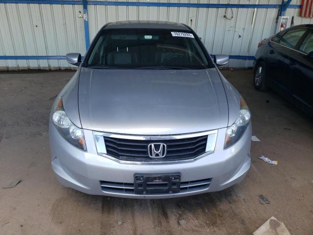 Photo 4 VIN: 1HGCP2F83AA128781 - HONDA ACCORD 