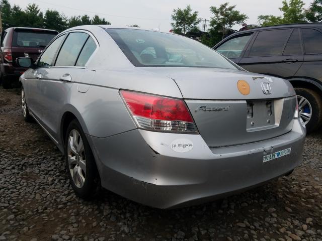 Photo 2 VIN: 1HGCP2F83AA130773 - HONDA ACCORD EXL 