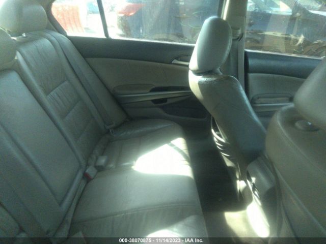 Photo 7 VIN: 1HGCP2F83AA143865 - HONDA ACCORD 