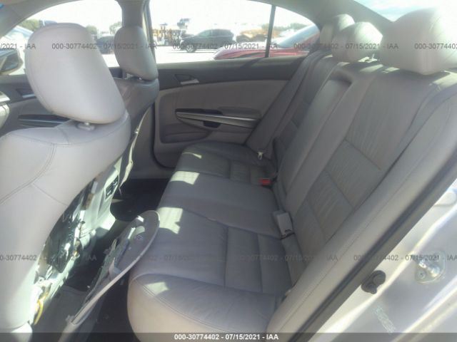 Photo 7 VIN: 1HGCP2F83AA184669 - HONDA ACCORD SDN 