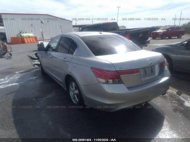 Photo 2 VIN: 1HGCP2F83BA000770 - HONDA ACCORD SDN 