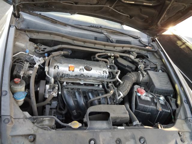 Photo 6 VIN: 1HGCP2F83BA069975 - HONDA ACCORD EXL 