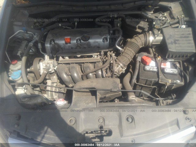 Photo 9 VIN: 1HGCP2F83BA075694 - HONDA ACCORD SDN 