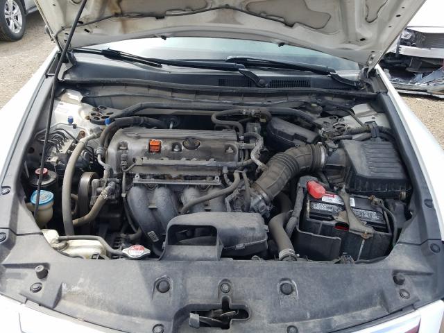 Photo 6 VIN: 1HGCP2F83BA087036 - HONDA ACCORD EXL 