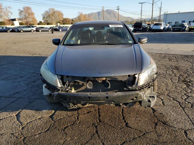 Photo 4 VIN: 1HGCP2F83BA124800 - HONDA ACCORD EXL 