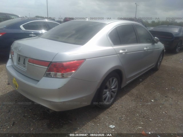 Photo 3 VIN: 1HGCP2F83CA035634 - HONDA ACCORD SDN 