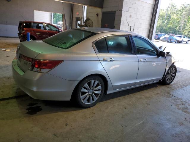 Photo 2 VIN: 1HGCP2F83CA042616 - HONDA ACCORD 