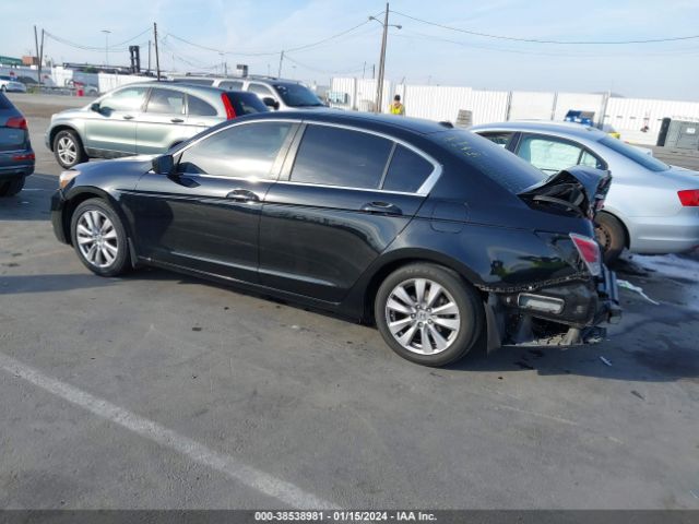 Photo 2 VIN: 1HGCP2F83CA201943 - HONDA ACCORD 